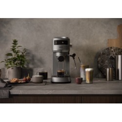 AEG EC6-1-6ST Μηχανή Espresso 1450W INOX,15bar ,Τεχνολογία Thermo Block. ,Gourmet 6 Manual Espresso 