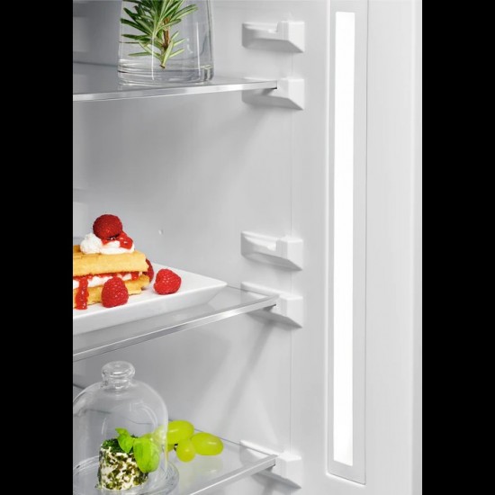AEG HE604000XB Κεραμική Εστία Εξαρτώμενη (57,6 x51,6) AEG HE604000XB Κεραμική Εστία Εξαρτώμενη (57,6 x51,6)