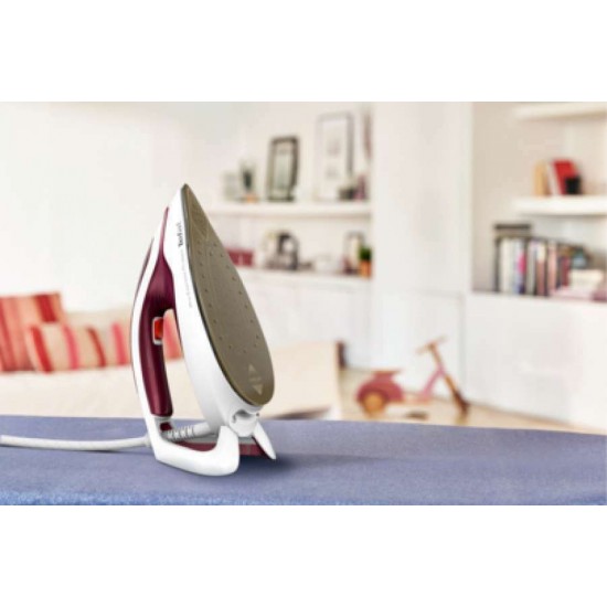 Tefal GV9220 Pro Express Protect Σύστημα σιδερώματος 7.5bar ,2600Watt,(boost) 540 g/min Tefal GV9220 Pro Express Protect Σύστημα σιδερώματος 7.5bar ,2600Watt,(boost) 540 g/min